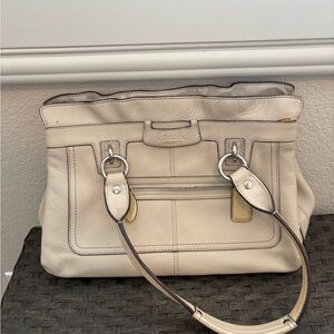 Coach Beige Leather Shoulder Bag